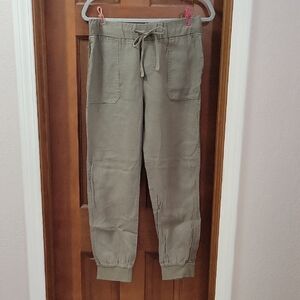 Caslon Olive Linen Green Jogger Pants